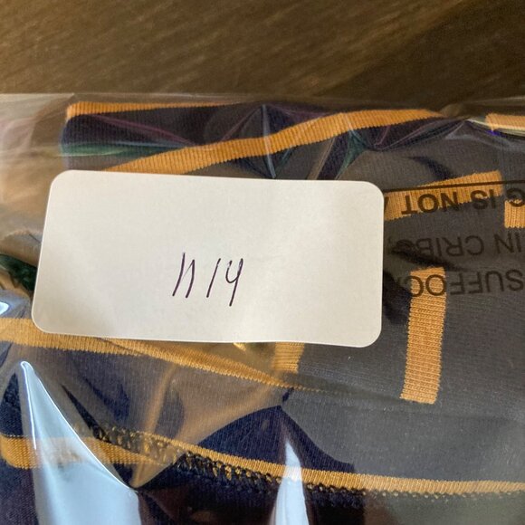 Womens J Jill Forward Seam Tee Shirt Scoop Neck Black Gold S‎ - Picture 8 of 8